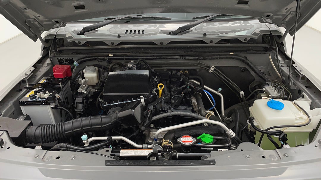 Open Bonnet (Engine)