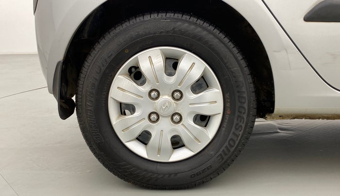 2010 Hyundai i10 SPORTZ 1.2, Petrol, Manual, 35,117 km, Right Rear Wheel