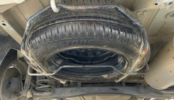 2019 Maruti XL6 ALPHA SHVS  MT, Petrol, Manual, 82,057 km, Spare Tyre