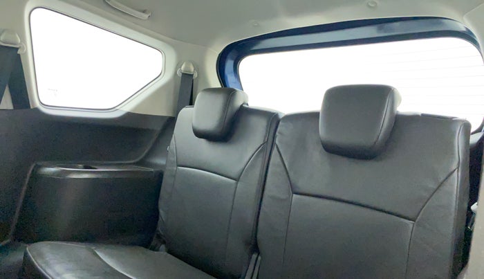 2019 Maruti XL6 ALPHA SHVS  MT, Petrol, Manual, 82,057 km, Third Seat Row ( optional )