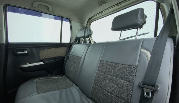 2013 Maruti Wagon R 1.0 VXI, Petrol, Manual, 32,712 km, Right Side Rear Door Cabin