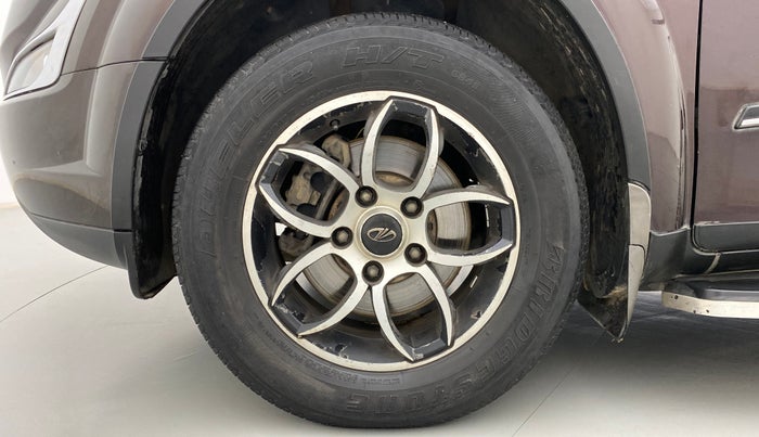 2016 Mahindra XUV500 W6 4X2, Diesel, Manual, 46,515 km, Left Front Wheel