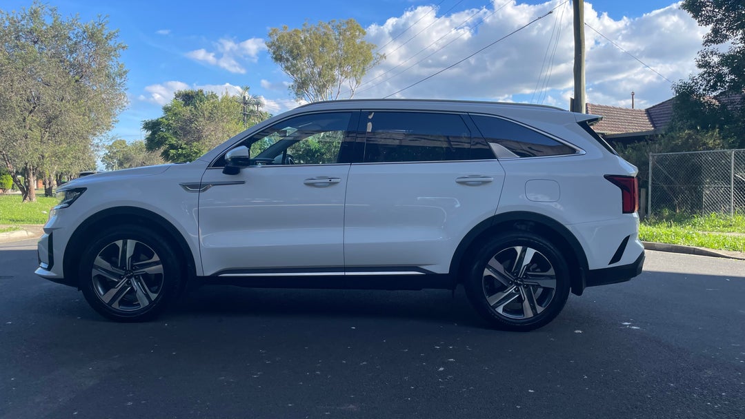 2022 Kia Sorento Sport+ 7 Seat, Automatic, 14473 km, Left Side View
