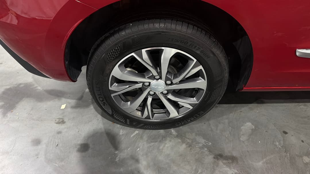 2022 GWM Haval Jolion Lux, Automatic, 42082 km, Right Rear Wheel