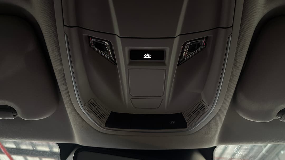 2022 GWM Haval Jolion Lux, Automatic, 42082 km, On-Roof Controls/Sunglass holder