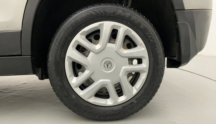 2016 Maruti Vitara Brezza VDI, Diesel, Manual, 71,822 km, Left Rear Wheel