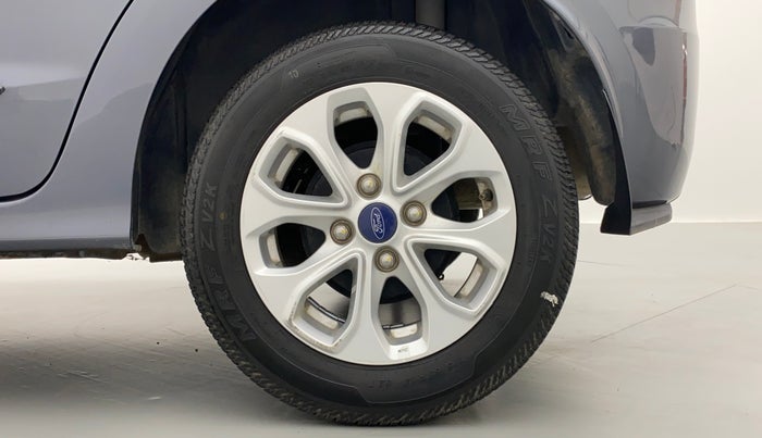 2017 Ford New Figo 1.2 TITANIUM, Petrol, Manual, 26,465 km, Left Rear Wheel