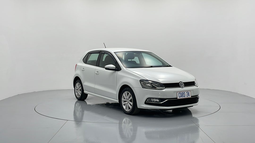 Right Front Diagonal (45- Degree) View