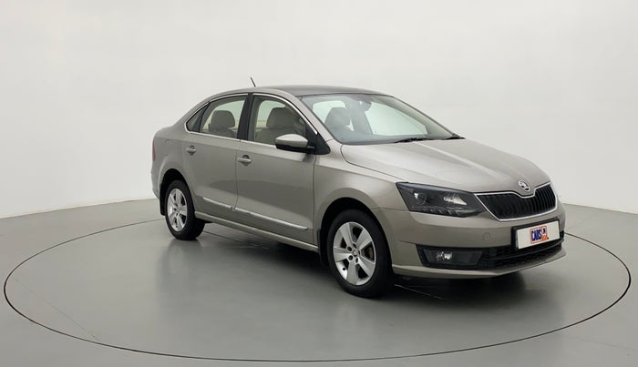 2016 Skoda Rapid STYLE 1.6 MPI AT, Petrol, Automatic, 47,140 km, Right Front Diagonal