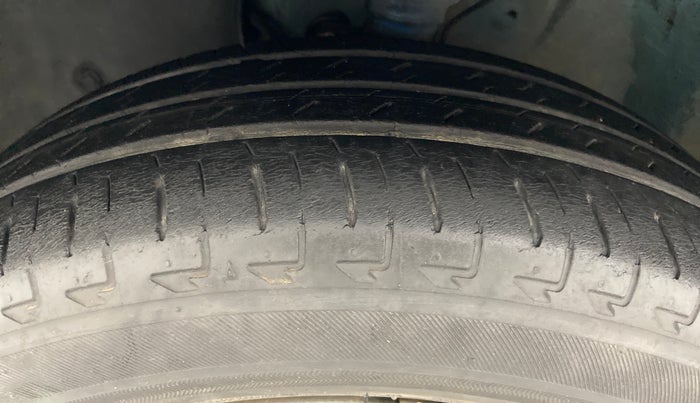2018 Maruti IGNIS DELTA 1.2 K12, Petrol, Manual, 24,988 km, Left Front Tyre Tread