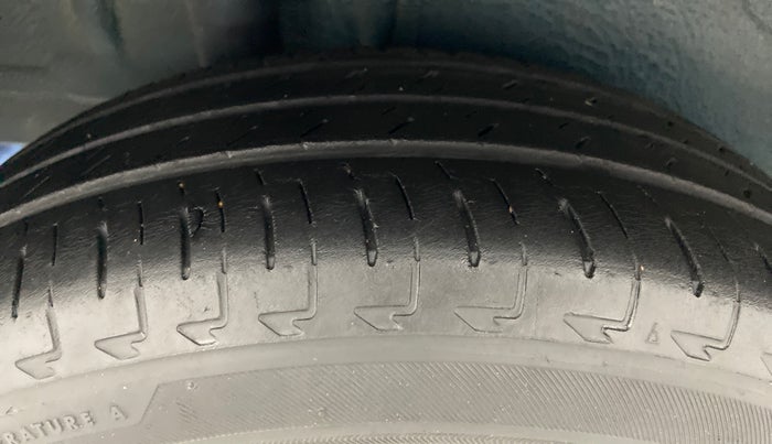 2018 Maruti IGNIS DELTA 1.2 K12, Petrol, Manual, 24,988 km, Right Rear Tyre Tread