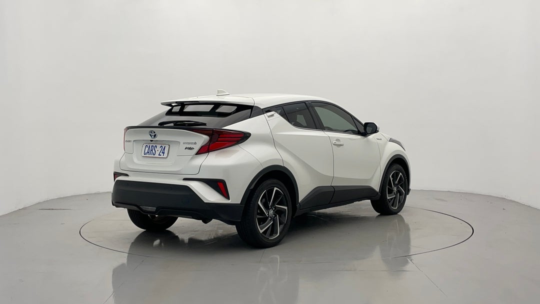 Right Back Diagonal (45- Degree) View