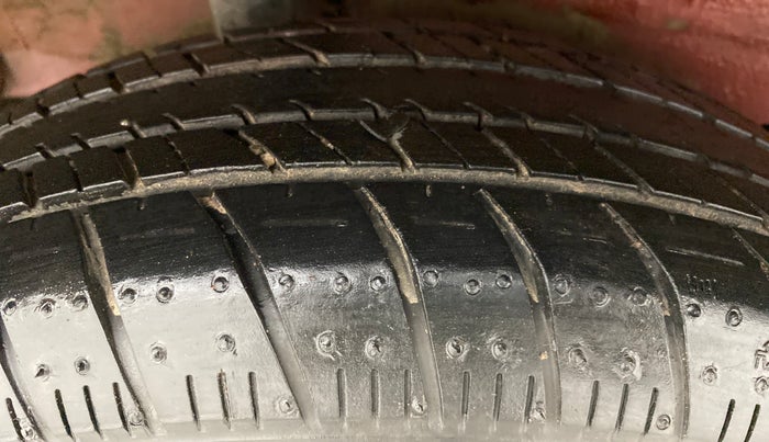 2017 Maruti Celerio ZXI D, Petrol, Manual, 20,523 km, Right Rear Tyre Tread