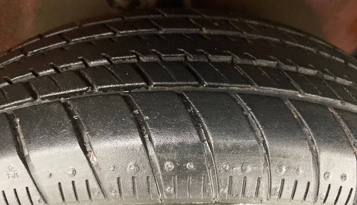2017 Maruti Celerio ZXI D, Petrol, Manual, 20,523 km, Right Front Tyre Tread