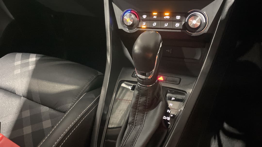 2023 MG Mg3 Auto Excite (with Navigation), Automatic, 27976 km, Gear Lever 