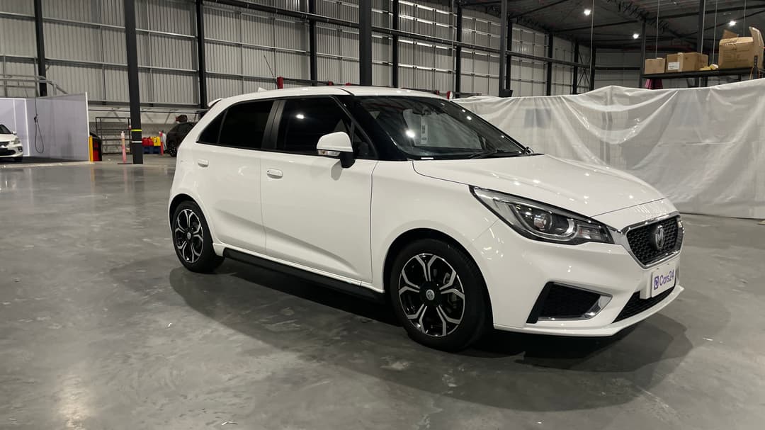 2023 MG Mg3 Auto Excite (with Navigation), Automatic, 27976 km, Right Front Diagonal (45- Degree) View