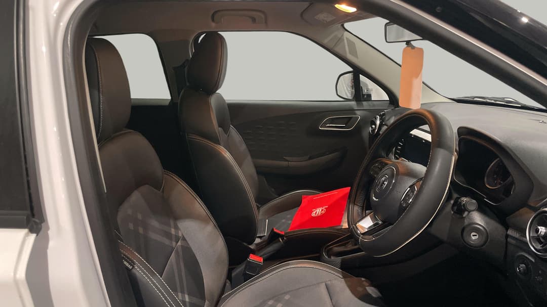 2023 MG Mg3 Auto Excite (with Navigation), Automatic, 27976 km, Right Side Front Door Cabin View