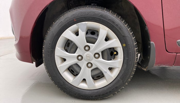 2013 Hyundai Grand i10 SPORTZ 1.2 KAPPA VTVT, Petrol, Manual, 53,000 km, Left Front Wheel