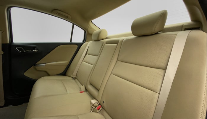 2018 Honda City ZX CVT ANNIVERSARY EDITION, Petrol, Automatic, 15,569 km, Right Side Rear Door Cabin