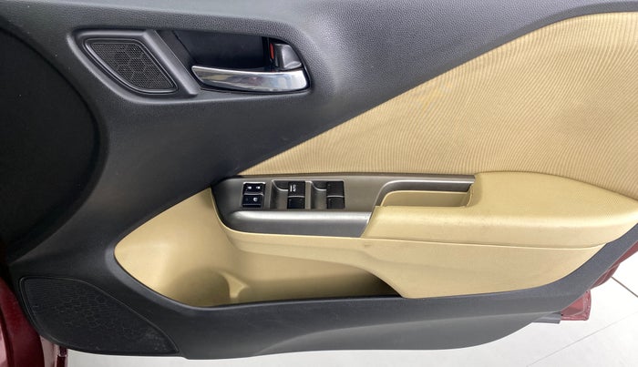 2016 Honda City V MT PETROL, Petrol, Manual, 63,017 km, Driver Side Door Panels Control