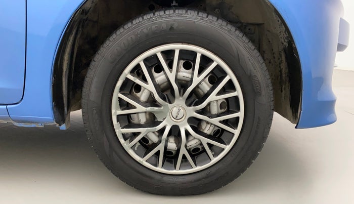 2014 Honda Amaze 1.2L I-VTEC EX, Petrol, Manual, 92,243 km, Right Front Wheel