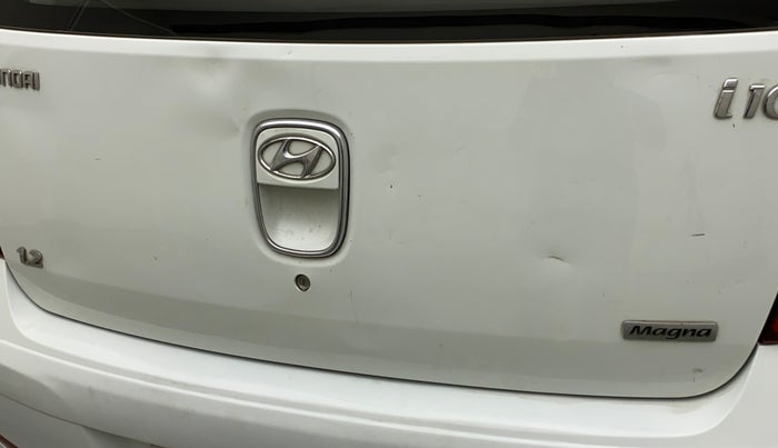 2011 Hyundai i10 MAGNA 1.2, Petrol, Manual, 24,509 km, Dicky (Boot door) - Minor scratches