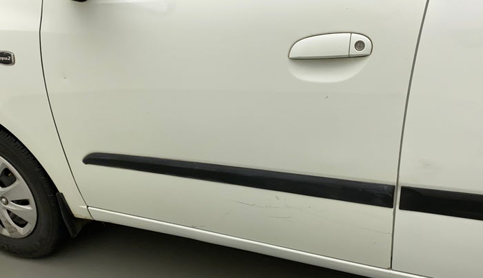 2011 Hyundai i10 MAGNA 1.2, Petrol, Manual, 24,509 km, Front passenger door - Paint has faded