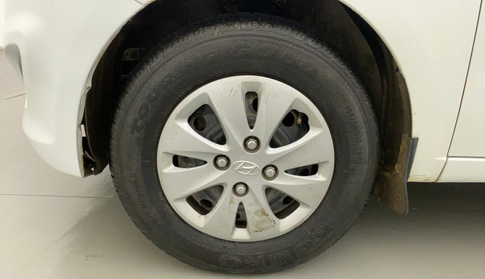 2011 Hyundai i10 MAGNA 1.2, Petrol, Manual, 24,509 km, Left Front Wheel
