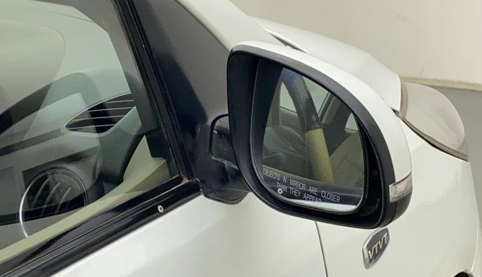 2011 Hyundai i10 MAGNA 1.2, Petrol, Manual, 24,509 km, Right rear-view mirror - Mirror motor not working