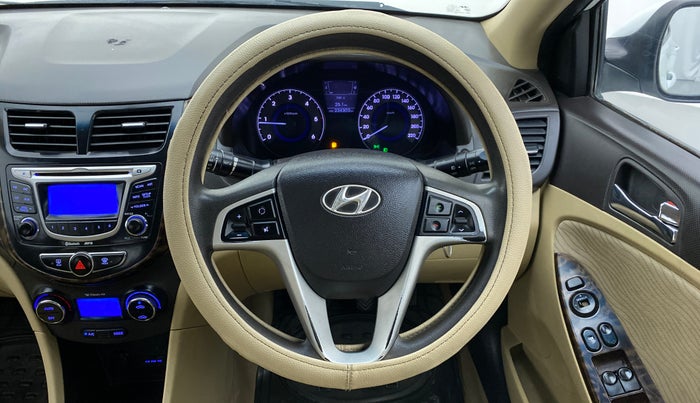 2012 Hyundai Verna FLUIDIC 1.6 SX CRDI, Diesel, Manual, 2,34,287 km, Steering Wheel Close Up