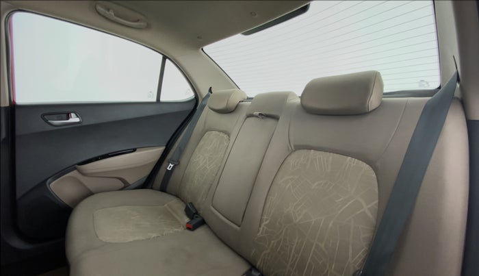 2014 Hyundai Xcent S 1.2 OPT, Petrol, Manual, 38,447 km, Right Side Rear Door Cabin
