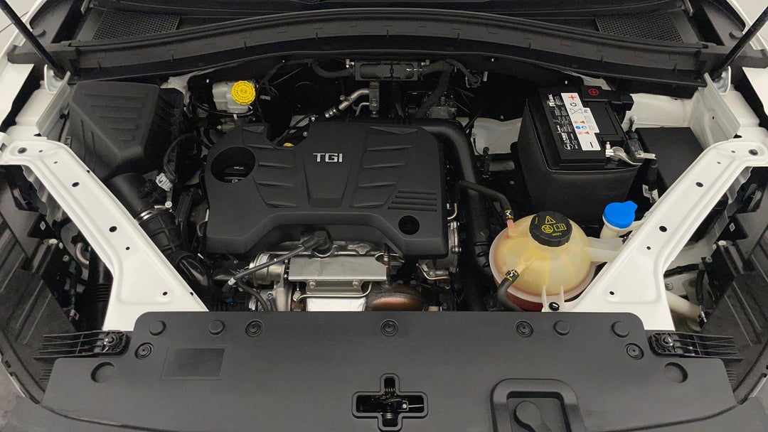 Open Bonnet (Engine)