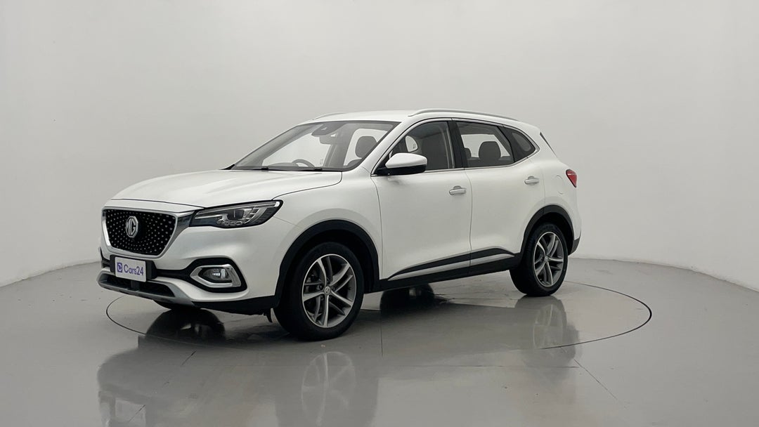 Left Front Diagonal (45- Degree) View