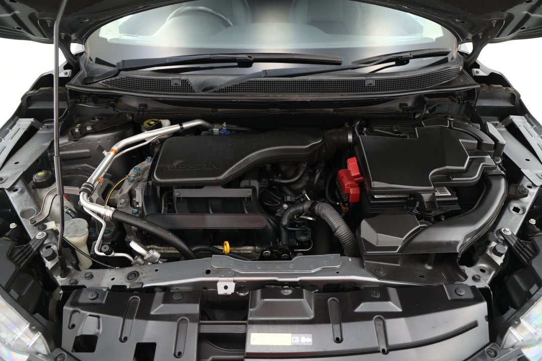 2018 Nissan Qashqai St-l, Automatic, 92838 km, Open Bonnet (Engine)