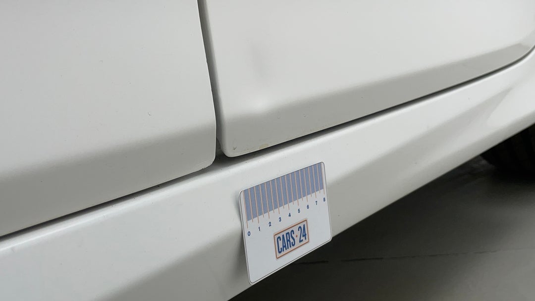 2017 Toyota Aurion Sportivo, Automatic, 157189 km, Doors Rear LHS Dent