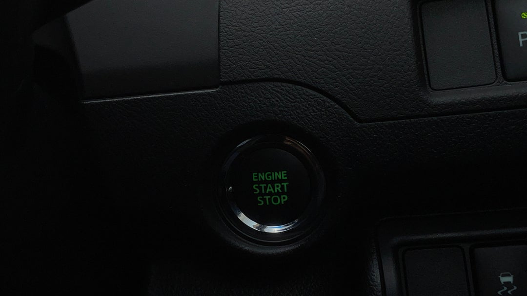 2017 Toyota Aurion Sportivo, Automatic, 157189 km, Keyless / Button Start