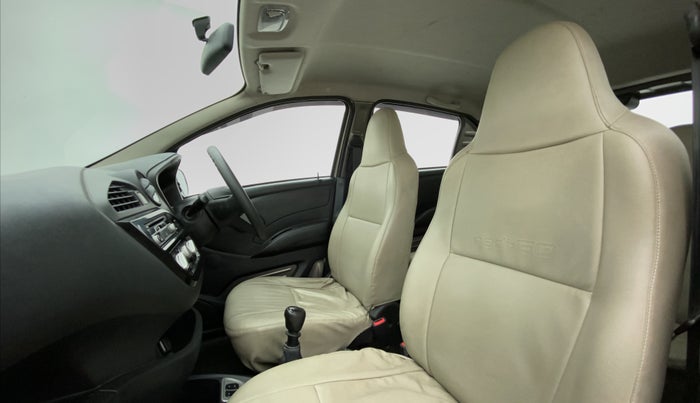 2017 Datsun Redi Go T (O), Petrol, Manual, 41,744 km, Right Side Front Door Cabin