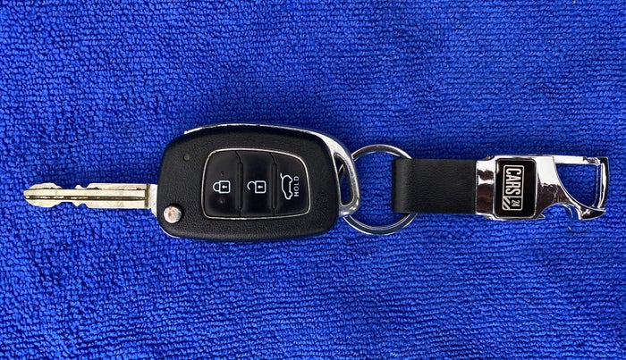 2016 Hyundai Elite i20 SPORTZ 1.2, Petrol, Manual, 62,402 km, Key Close Up