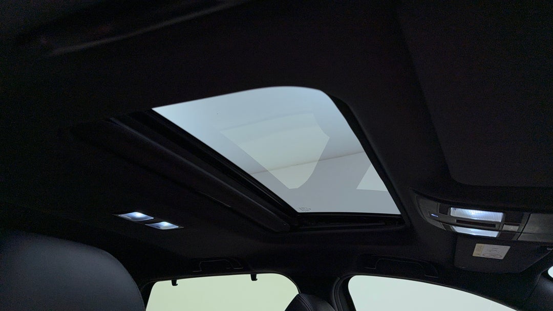 Interior Sunroof/Moonroof