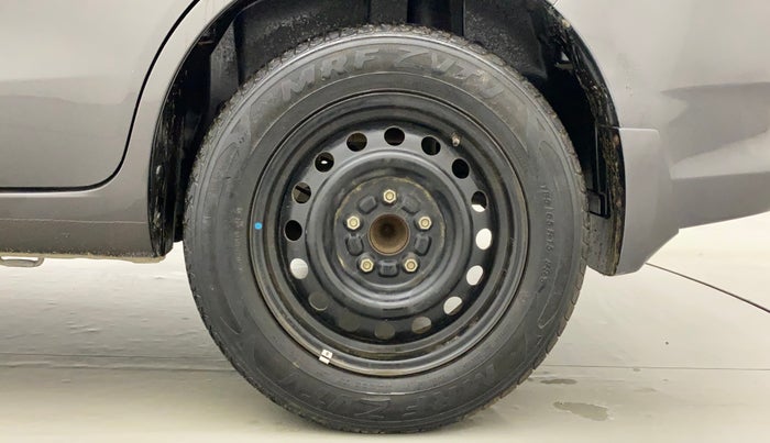 2016 Maruti Ertiga VXI ABS, Petrol, Manual, 38,683 km, Left Rear Wheel