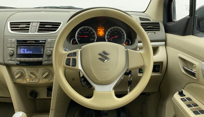 2016 Maruti Ertiga VXI ABS, Petrol, Manual, 38,683 km, Steering Wheel Close Up