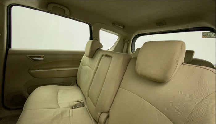 2016 Maruti Ertiga VXI ABS, Petrol, Manual, 38,683 km, Right Side Rear Door Cabin