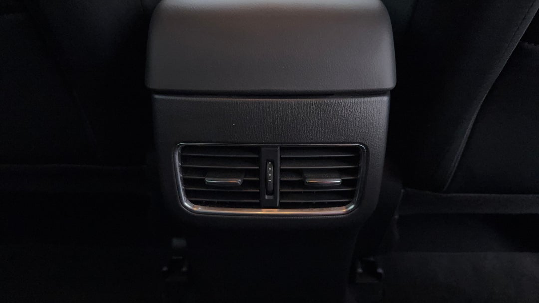 Rear A/C Vent