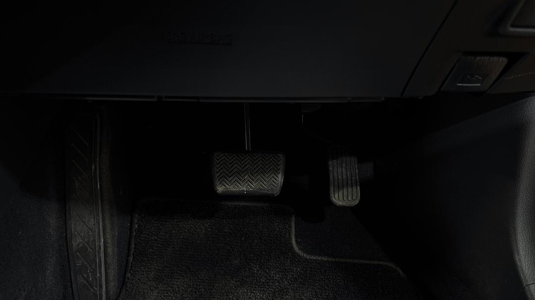 2019 Toyota C-HR Koba (2WD), Automatic, 78620 km, Pedals and Footmat