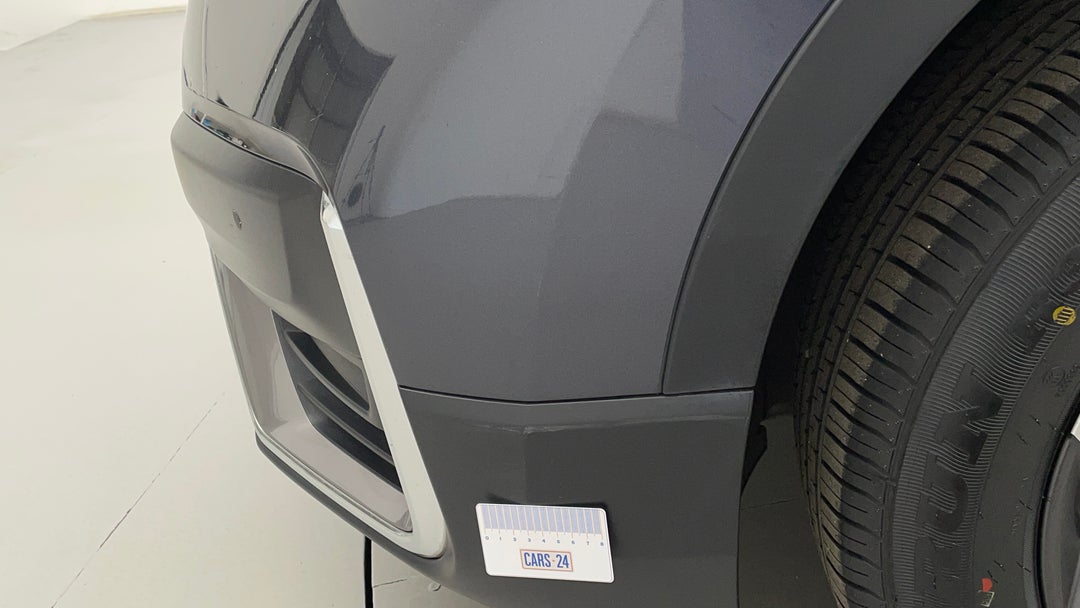 Bumper Front Scratch