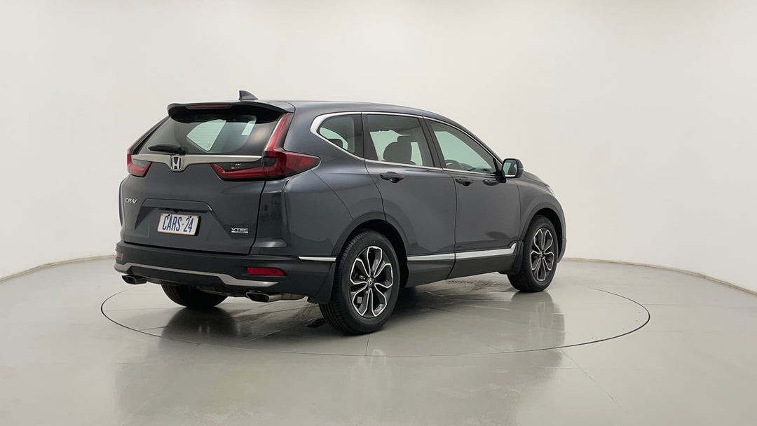 Right Back Diagonal (45- Degree) View