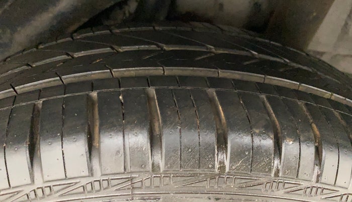 2012 Honda Brio S MT, Petrol, Manual, 54,063 km, Left Rear Tyre Tread