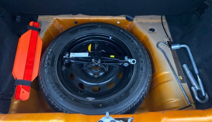 2019 Tata Tiago XZ+ 1.2 Revotron, Petrol, Manual, 18,263 km, Spare Tyre