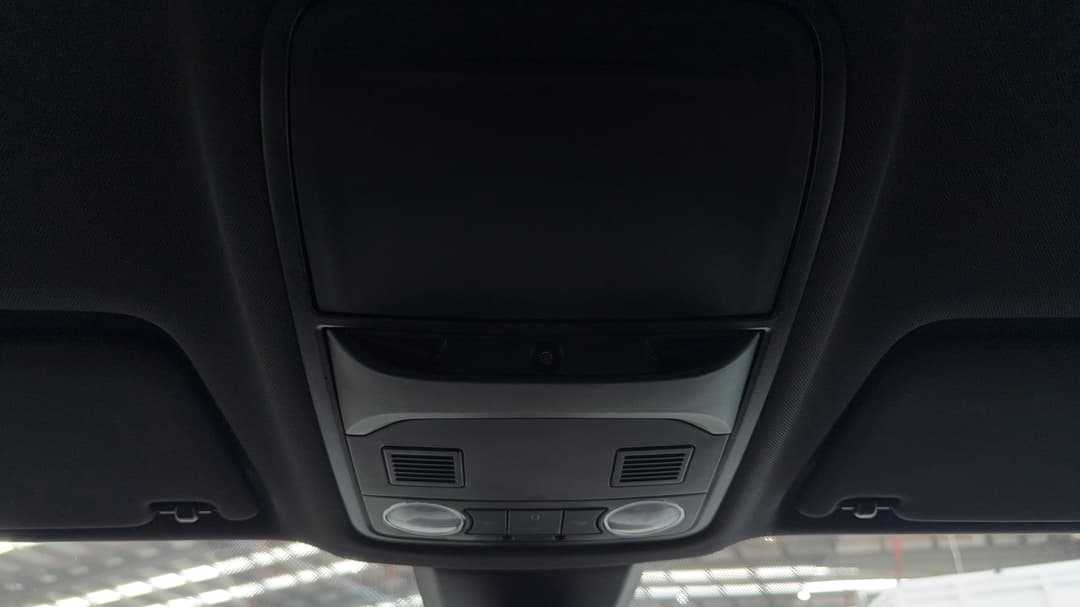 2022 SKODA Karoq Sportline (4x4) 140tsi, Automatic, 38050 km, On-Roof Controls/Sunglass holder