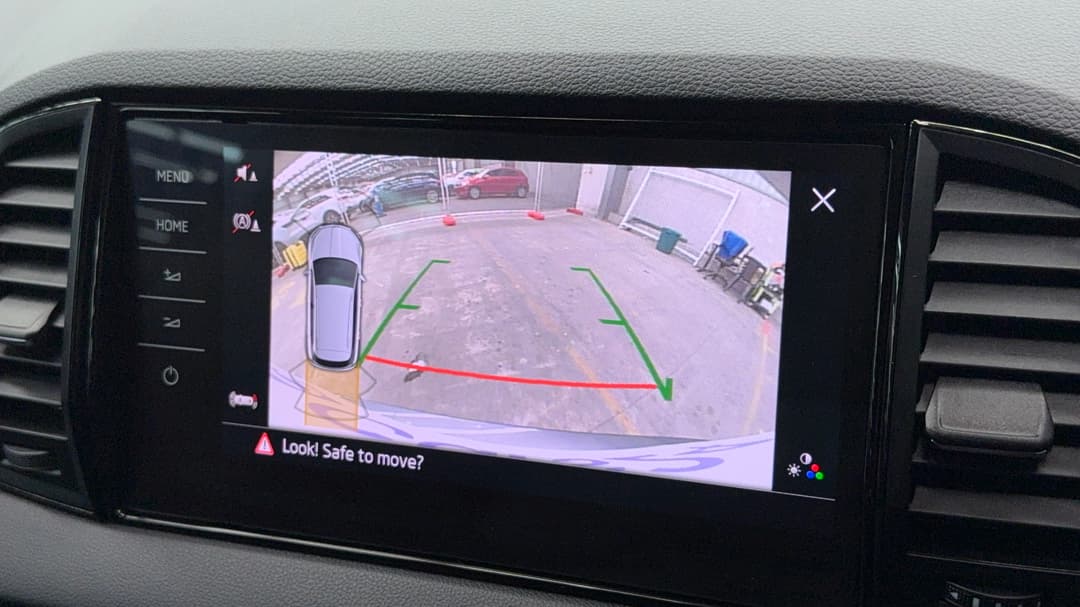 2022 SKODA Karoq Sportline (4x4) 140tsi, Automatic, 38050 km, Parking Camera